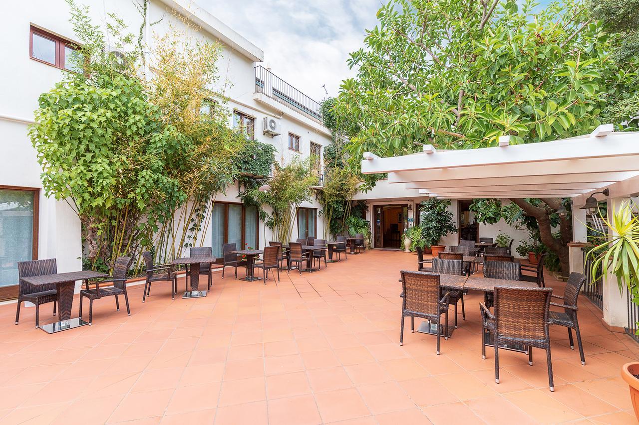 Hotel Santa Maria Santa Maria Navarrese Exterior photo